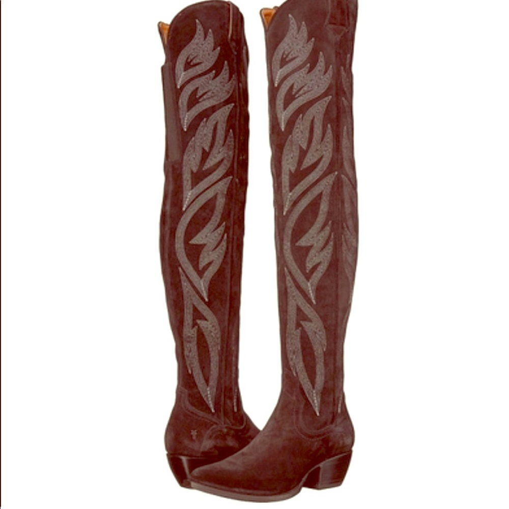 NEVER OUT OF THE BOX THIGH HIGH FRYE BOOTS SIZE 8